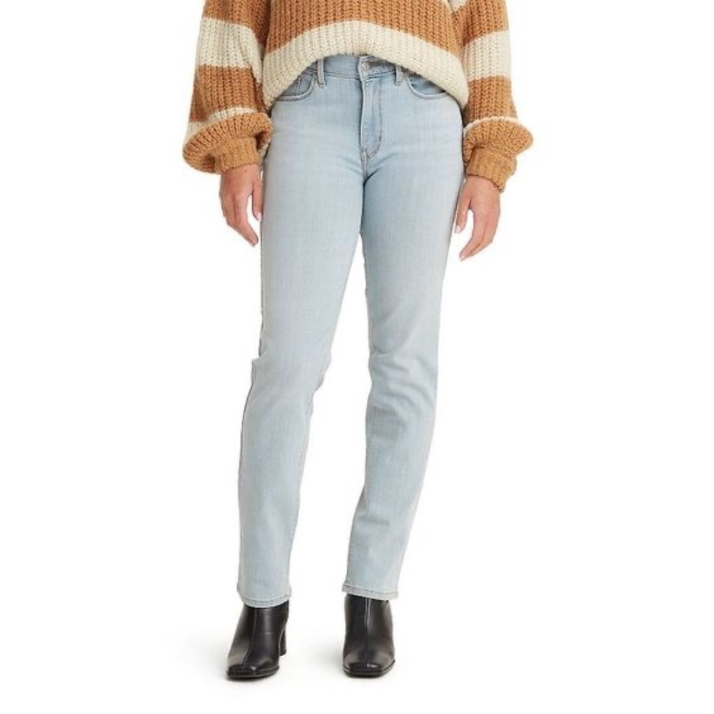 Levi's Classic Straight Jeans